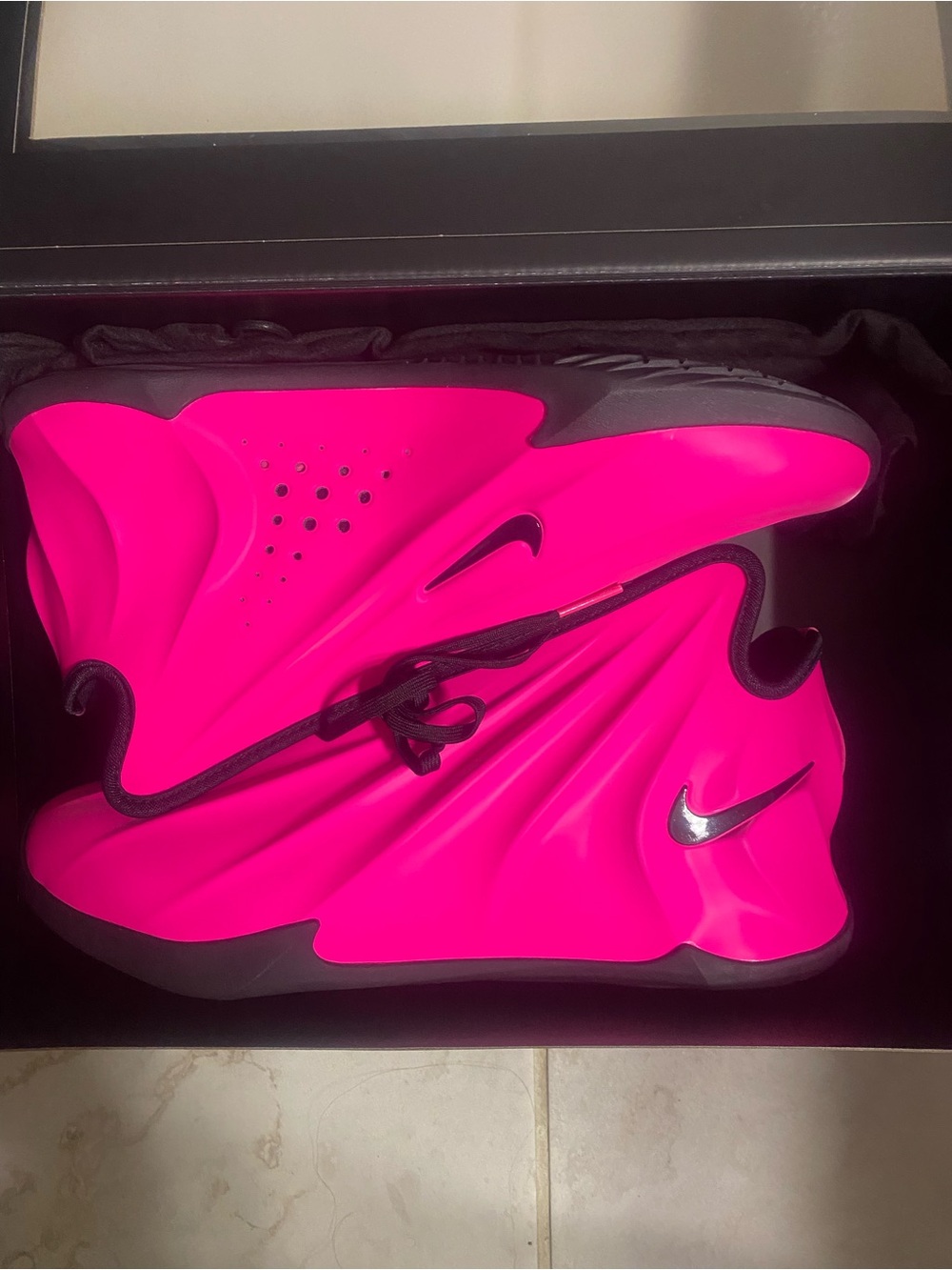 Nike GT Future ‘Hyper Pink’